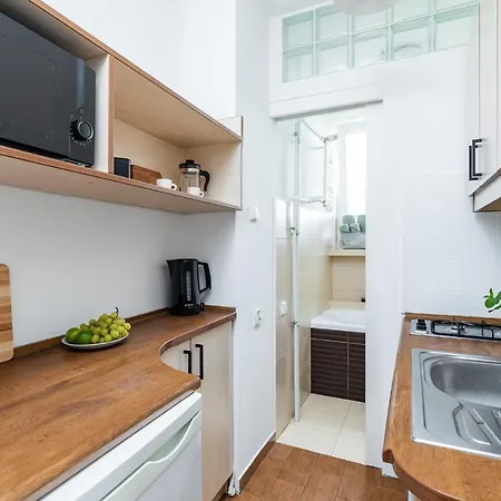 Apartman Airport Hynka By Arrenda *